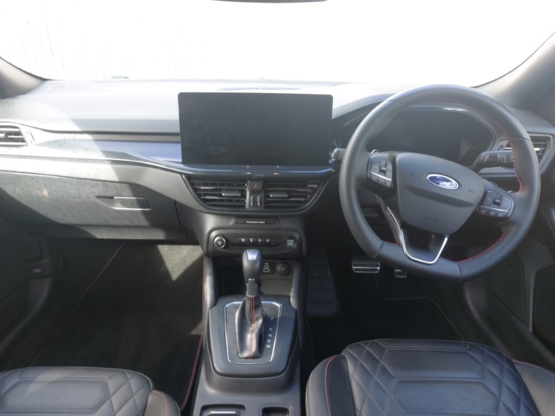 Used Ford Focus 2023 for sale - 76959318: Photo 2