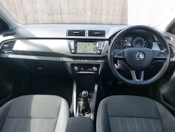 Used Skoda Fabia 2019 for sale - 75775419: Photo