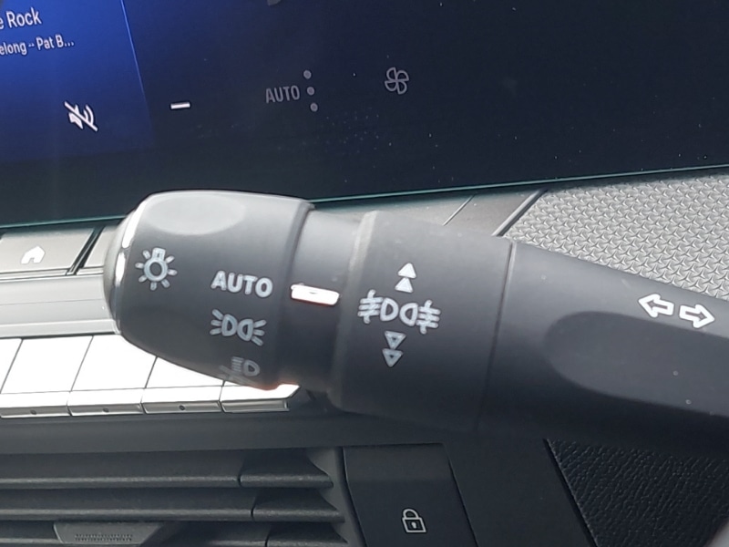 Used Vauxhall Astra 2023 for sale - 78032863: Photo 15