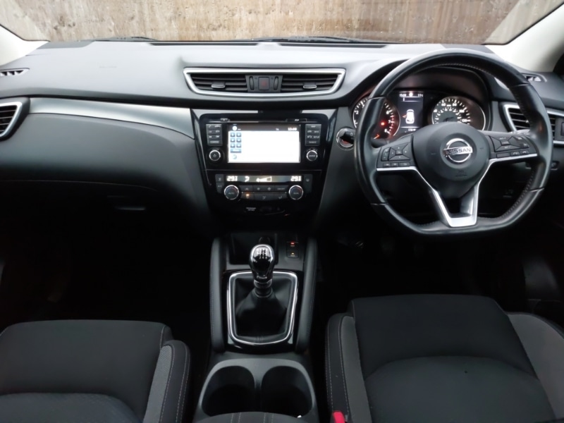 Used Nissan Qashqai 2018 for sale - 77039268: Photo 2