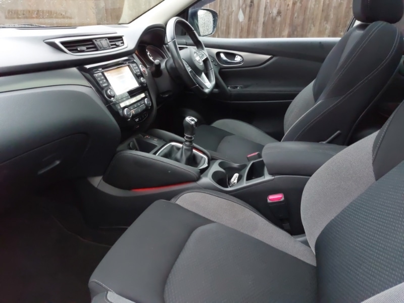 Used Nissan Qashqai 2018 for sale - 77039268: Photo 5