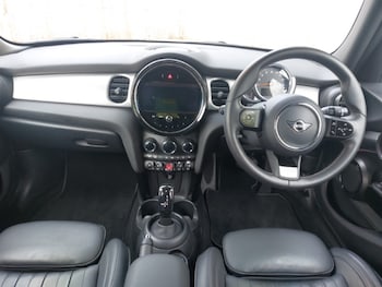 Used MINI Hatch 2022 for sale - 77055160: Photo