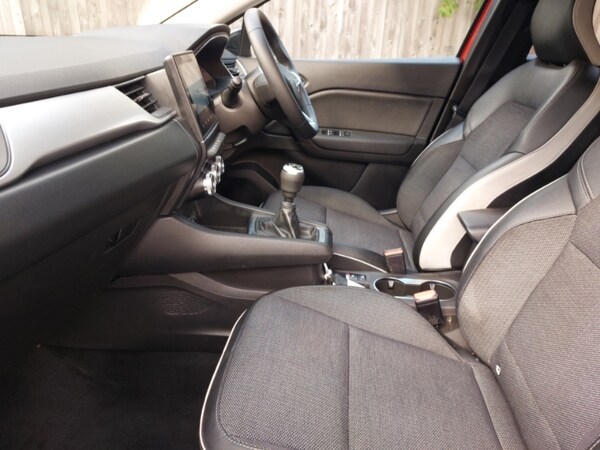 Used Renault Captur 2022 for sale - 75562605: Photo 5