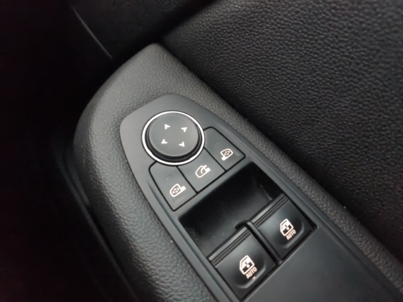 Used Renault Clio 2019 for sale - 76537201: Photo 12