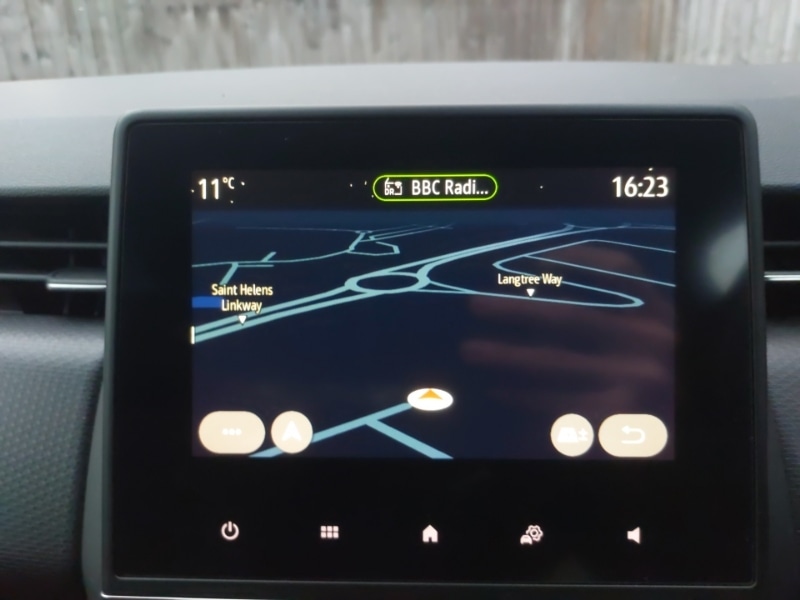 Used Renault Clio 2019 for sale - 76537201: Photo 19