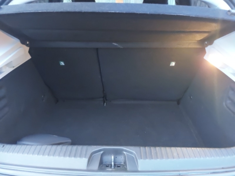 Used Renault Clio 2019 for sale - 76537201: Photo 8