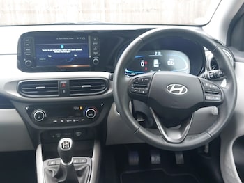 Used Hyundai i10 2025 for sale - 76053896: Photo