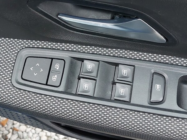 Used Dacia Sandero 2022 for sale - 76301822: Photo 14