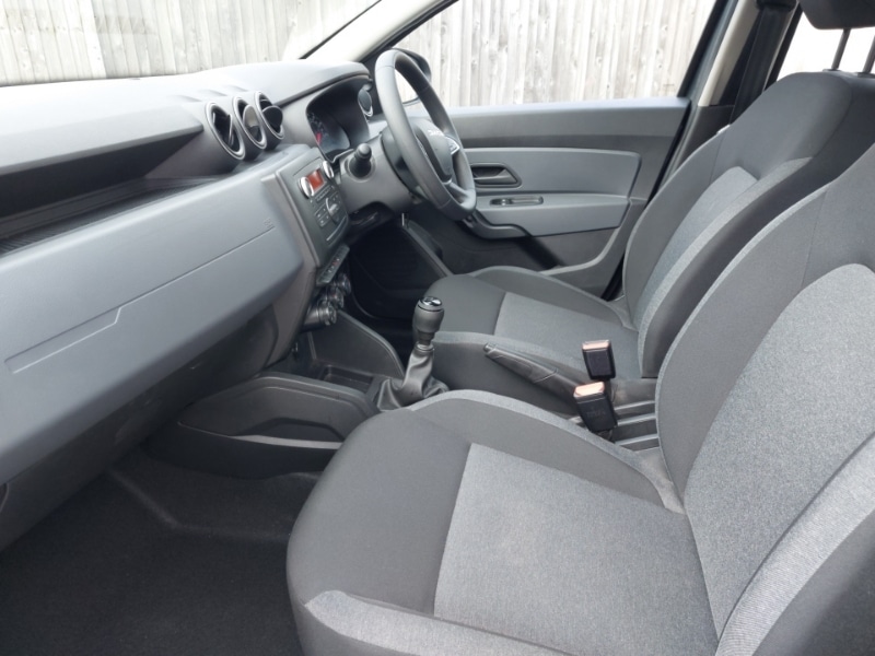 Used Dacia Duster 2023 for sale - 78032856: Photo 5