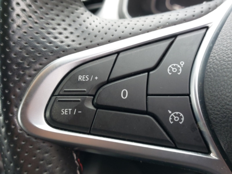 Used Renault Captur 2021 for sale - 76254694: Photo 17