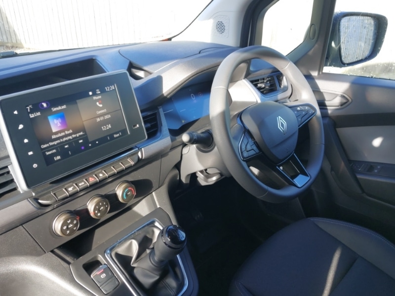 Used Renault Kangoo 2025 for sale - 77352406: Photo 2