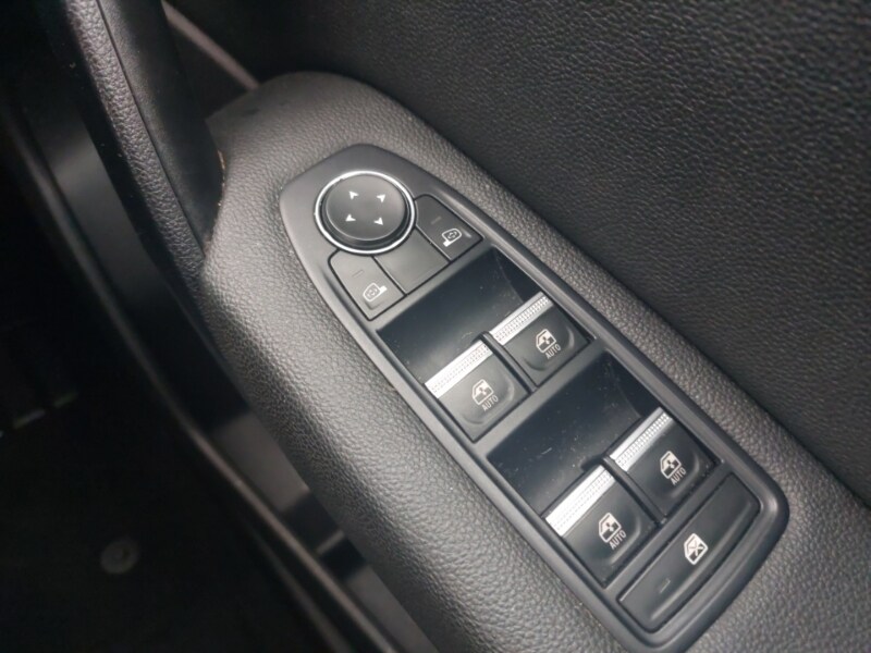 Used Renault Captur 2022 for sale - 78211277: Photo 18