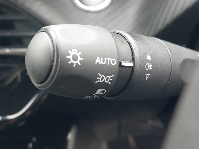 Used Peugeot 2008 2023 for sale - 78093562: Photo 17