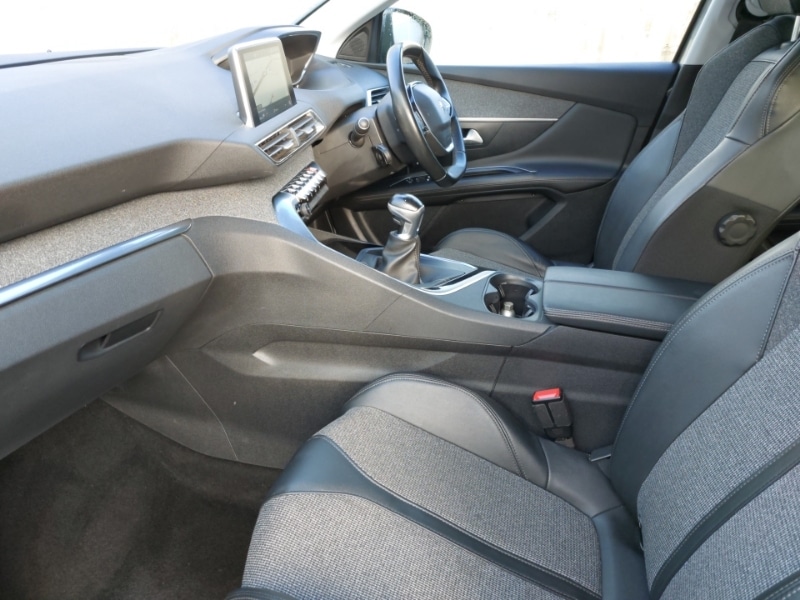 Used Peugeot 3008 2019 for sale - 77078425: Photo 5