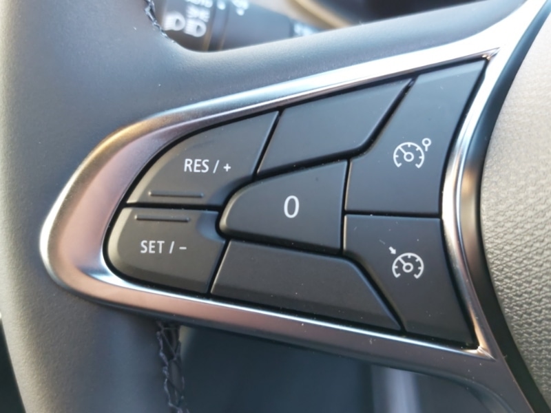 Used Renault Clio 2025 for sale - 76893618: Photo 15