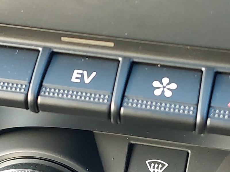 Used Renault Clio 2025 for sale - 76893618: Photo 17