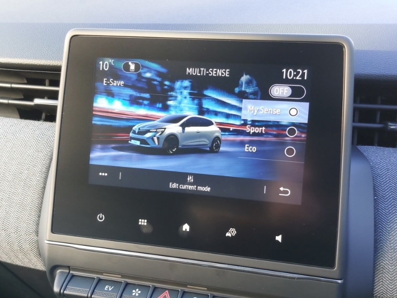 Used Renault Clio 2025 for sale - 76893618: Photo 18