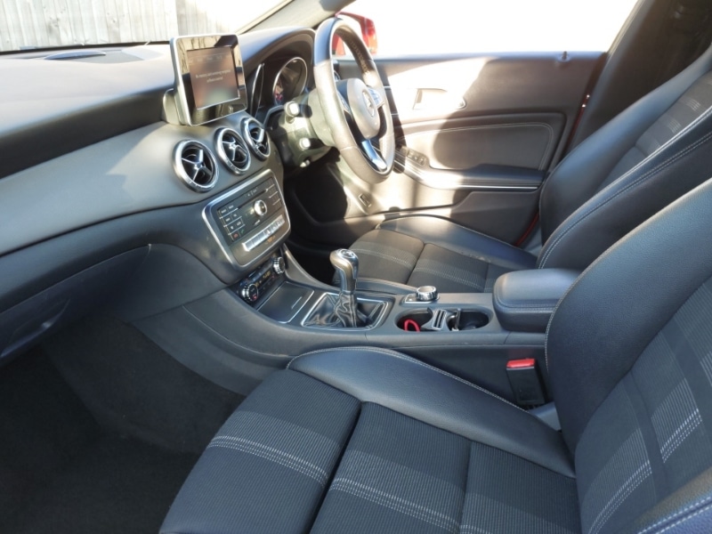 Used Mercedes-Benz CLA 2018 for sale - 77031862: Photo 5