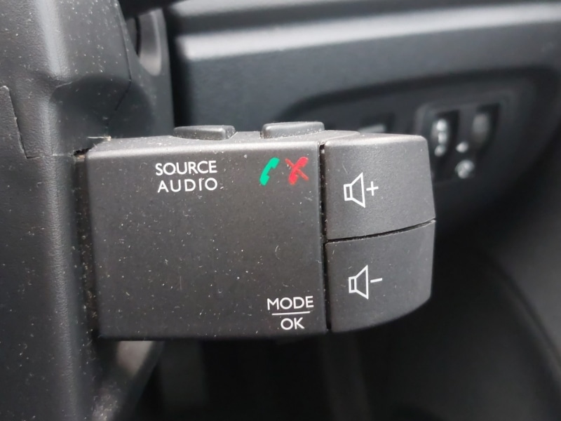 Used Renault Captur 2019 for sale - 77453922: Photo 17