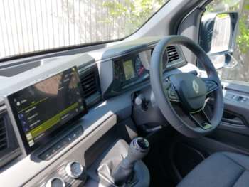 Used Renault Master 2025 for sale - 74652350: Photo