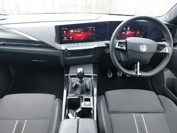 Used Vauxhall Astra 2023 for sale - 79557680: Photo