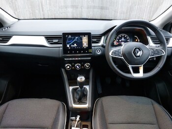 Used Renault Captur 2022 for sale - 77410143: Photo