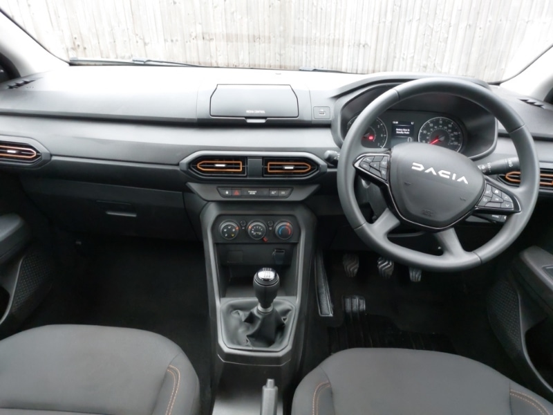 Used Dacia Sandero Stepway 2023 for sale - 76533067: Photo 2