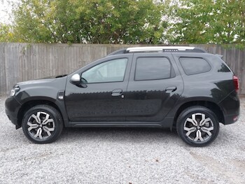 Used Dacia Duster 2022 for sale - 76091677: Photo