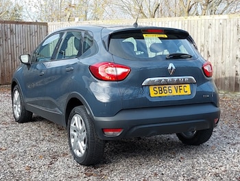 Used Renault Captur 2016 for sale - 76920273: Photo