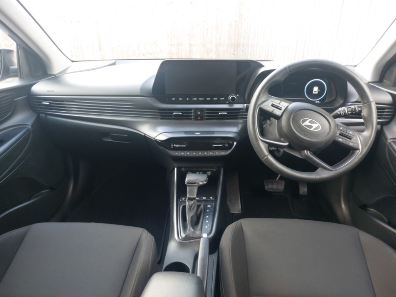 Used Hyundai i20 2024 for sale - 76160661: Photo 2