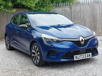 Used Renault Clio 2023 for sale - 78821251: Photo