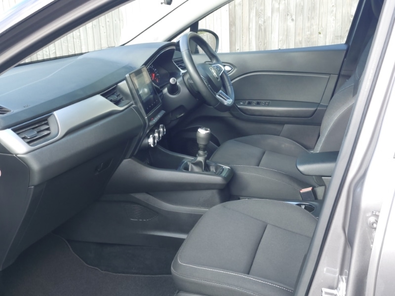 Used Renault Captur 2020 for sale - 76365344: Photo 5