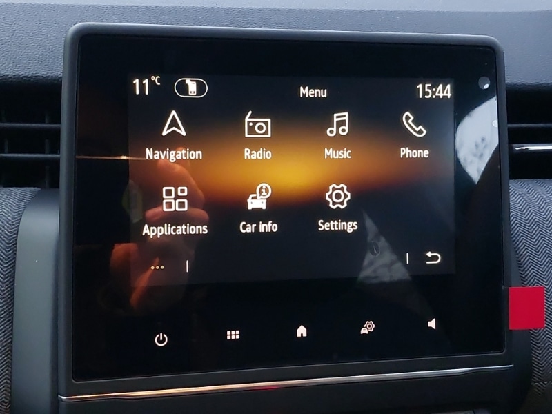 Used Renault Clio 2025 for sale - 76897602: Photo 10