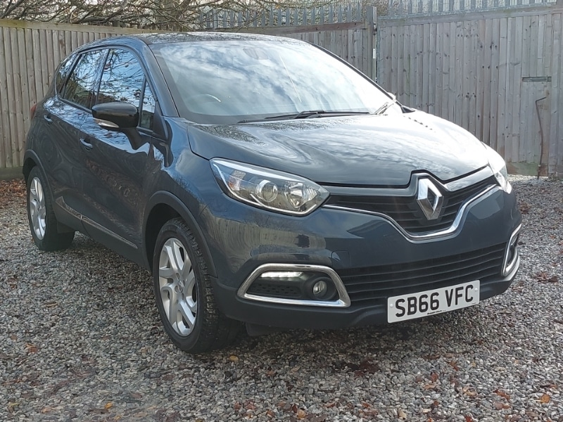 Used Renault Captur 2016 for sale - 76860545: Photo 1