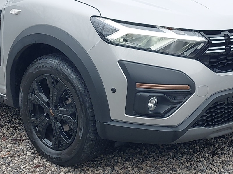 Used Dacia Sandero Stepway 2024 for sale - 77273135: Photo 9