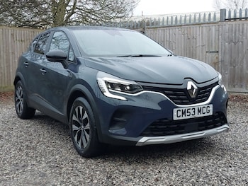 Used Renault Captur 2024 for sale - 77304124: Photo