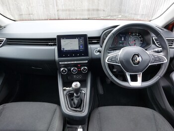Used Renault Clio 2022 for sale - 78647341: Photo