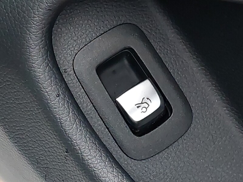 Used Mercedes-Benz C Class 2019 for sale - 77889461: Photo 14