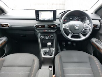 Used Dacia Sandero Stepway 2022 for sale - 77070249: Photo
