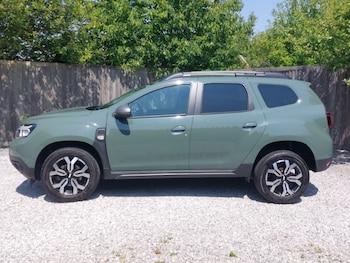 Used Dacia Duster 2023 for sale - 79180163: Photo