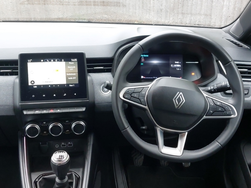 Used Renault Clio 2024 for sale - 76116363: Photo 2