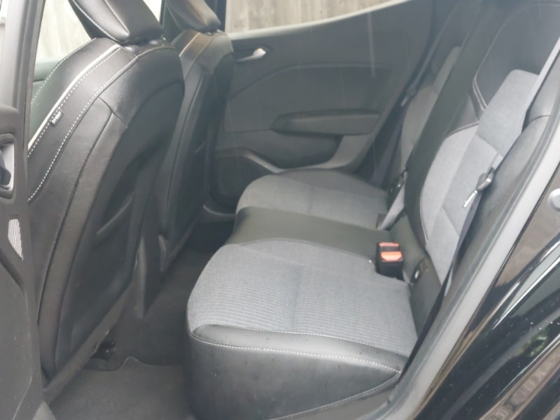 Used Renault Clio 2024 for sale - 76116363: Photo 6