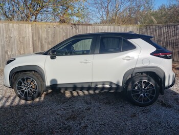 Used Toyota Yaris Cross 2023 for sale - 77329667: Photo