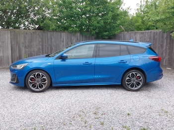 Used Ford Focus 2023 for sale - 79092422: Photo