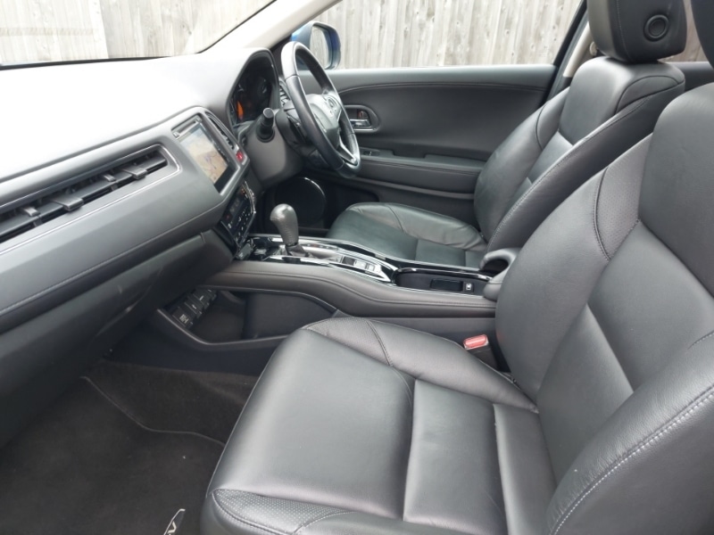 Used Honda HR-V 2017 for sale - 77605651: Photo 5