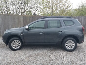Used Dacia Duster 2023 for sale - 78259265: Photo
