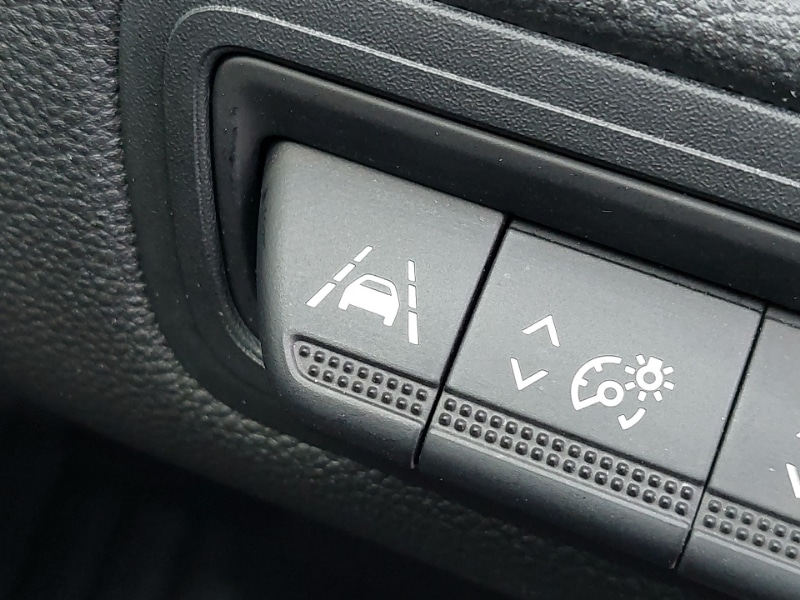 Used Renault Captur 2021 for sale - 77405373: Photo 13