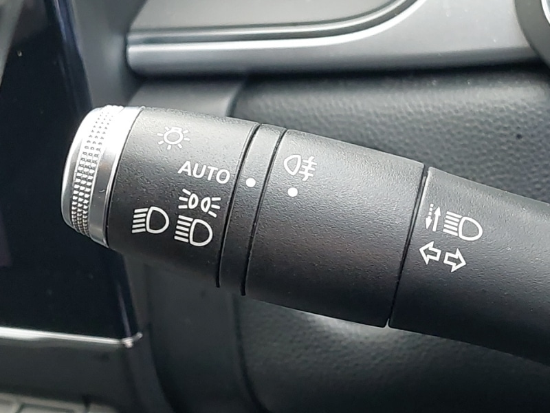 Used Renault Captur 2021 for sale - 77405373: Photo 15