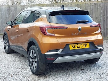 Used Renault Captur 2021 for sale - 77405373: Photo