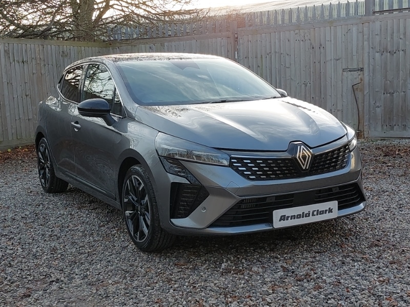 Used Renault Clio 2025 for sale - 76906951: Photo 1